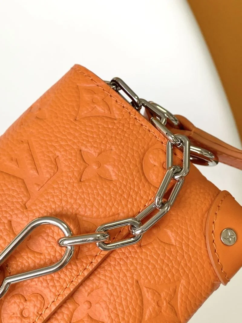 ModernLook Louis Vuitton Satchel Bags 39229