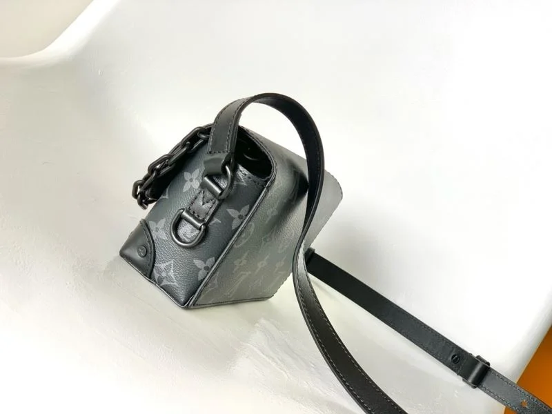 Thermal Louis Vuitton Satchel Bags 39201