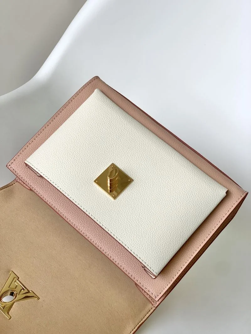 Stretchable Louis Vuitton Satchel Bags 39210