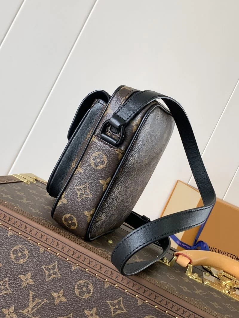 RelaxedFit Louis Vuitton Satchel Bags 39198