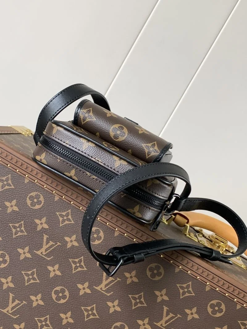 RelaxedFit Louis Vuitton Satchel Bags 39198
