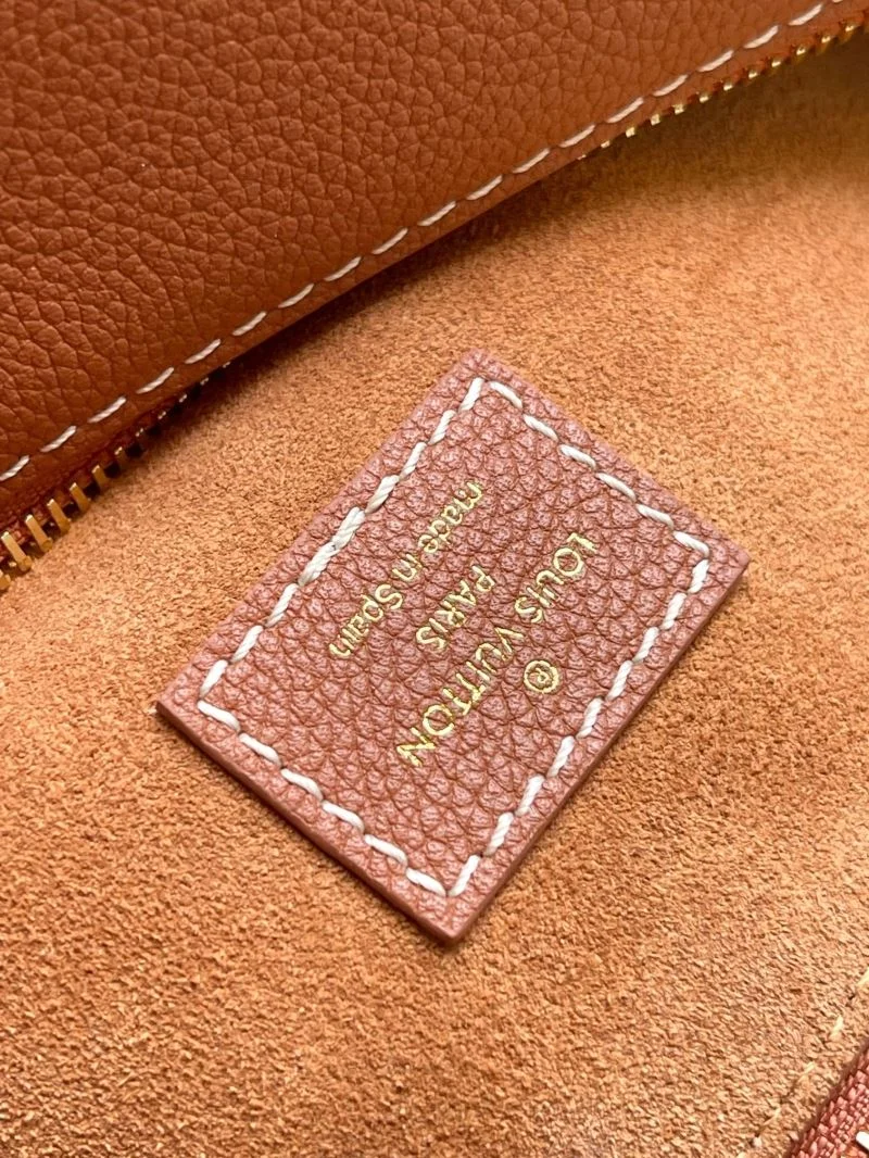 WaterResistant Louis Vuitton Satchel Bags 39185