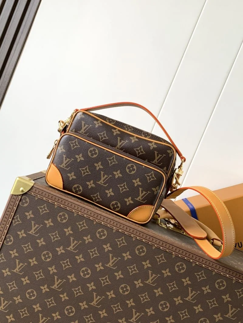 SmoothTexture Louis Vuitton Satchel Bags 39167