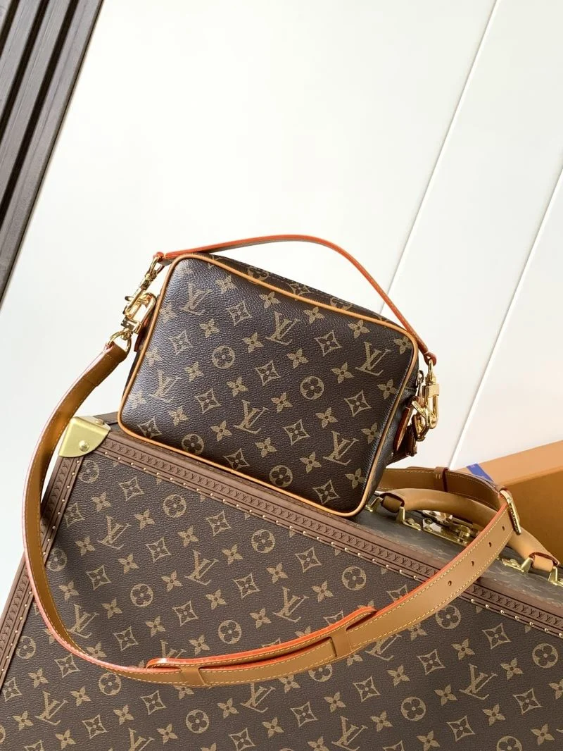 SmoothTexture Louis Vuitton Satchel Bags 39167