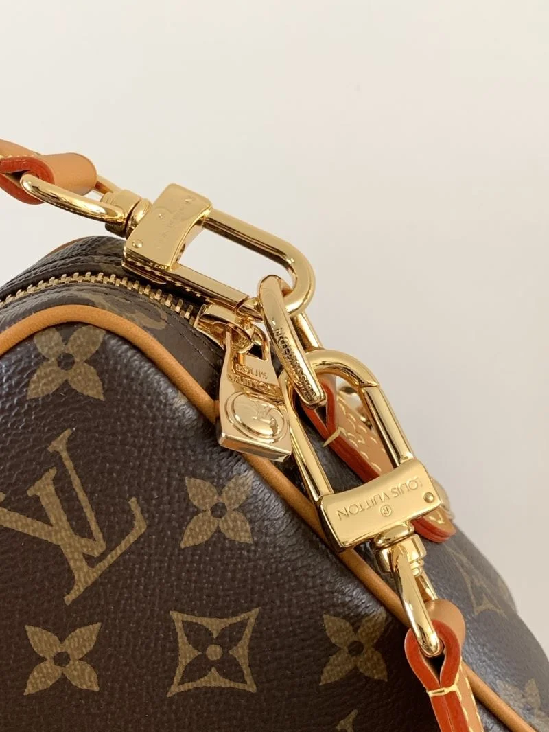 SmoothTexture Louis Vuitton Satchel Bags 39167