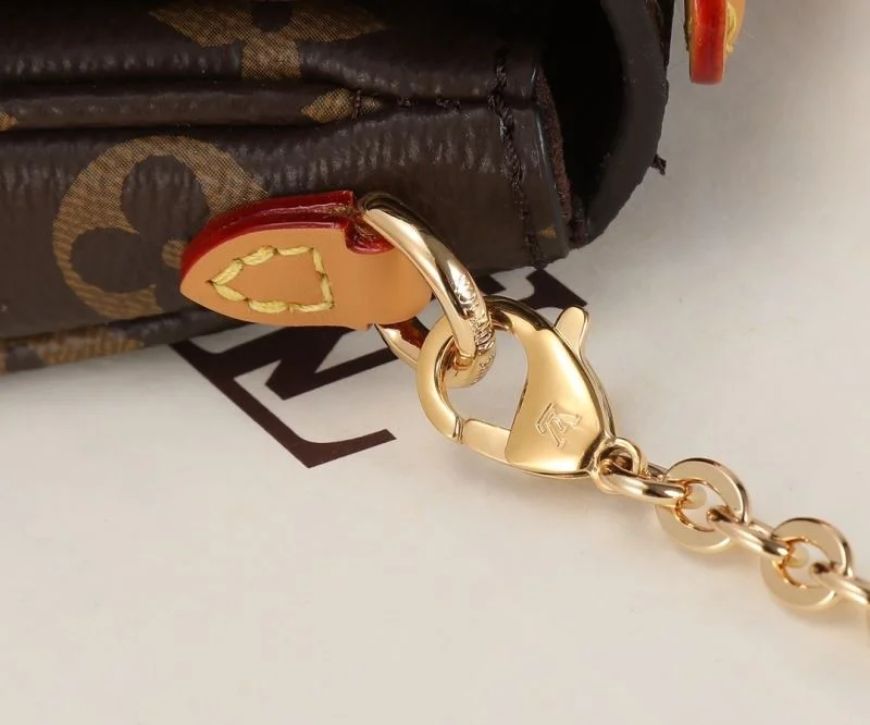 Louis Vuitton Satchel Bags Practical 38998