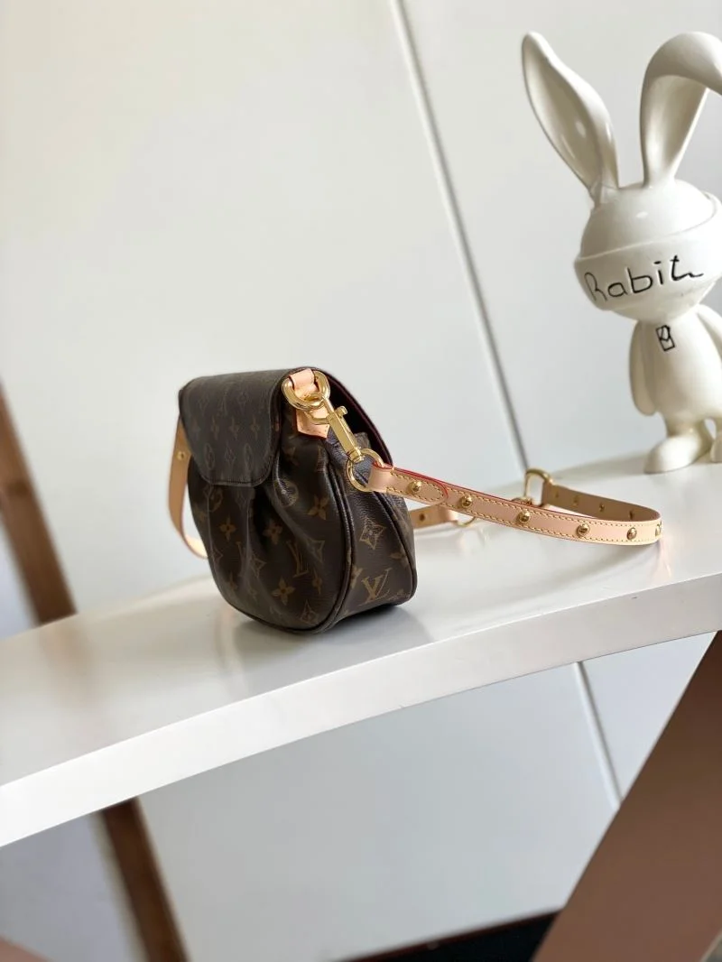 UrbanChic Louis Vuitton Satchel Bags 38981