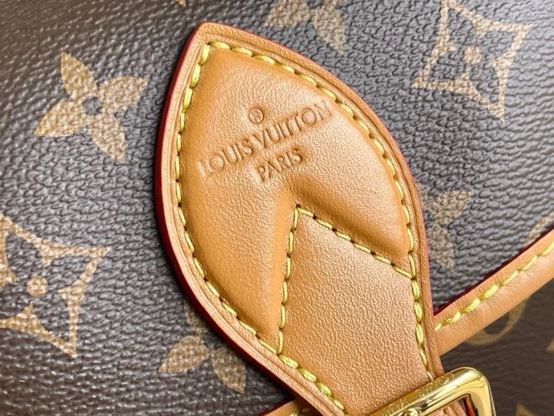 MultiPurpose Louis Vuitton Satchel Bags 38898