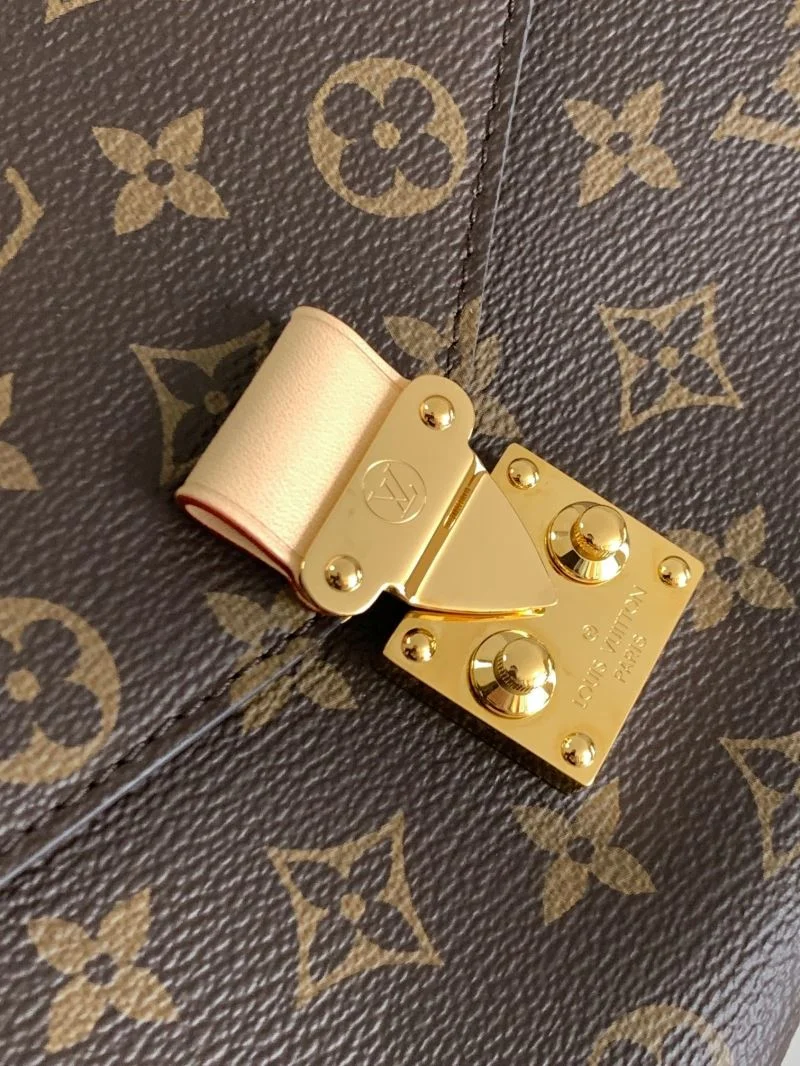 Louis Vuitton Satchel Bags Stretchable 38900