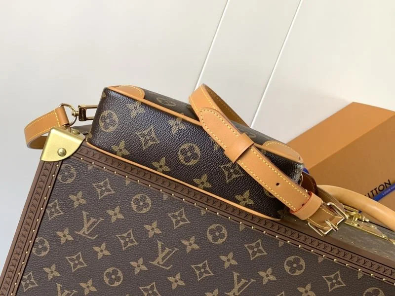 AllSeason Louis Vuitton Satchel Bags 38850