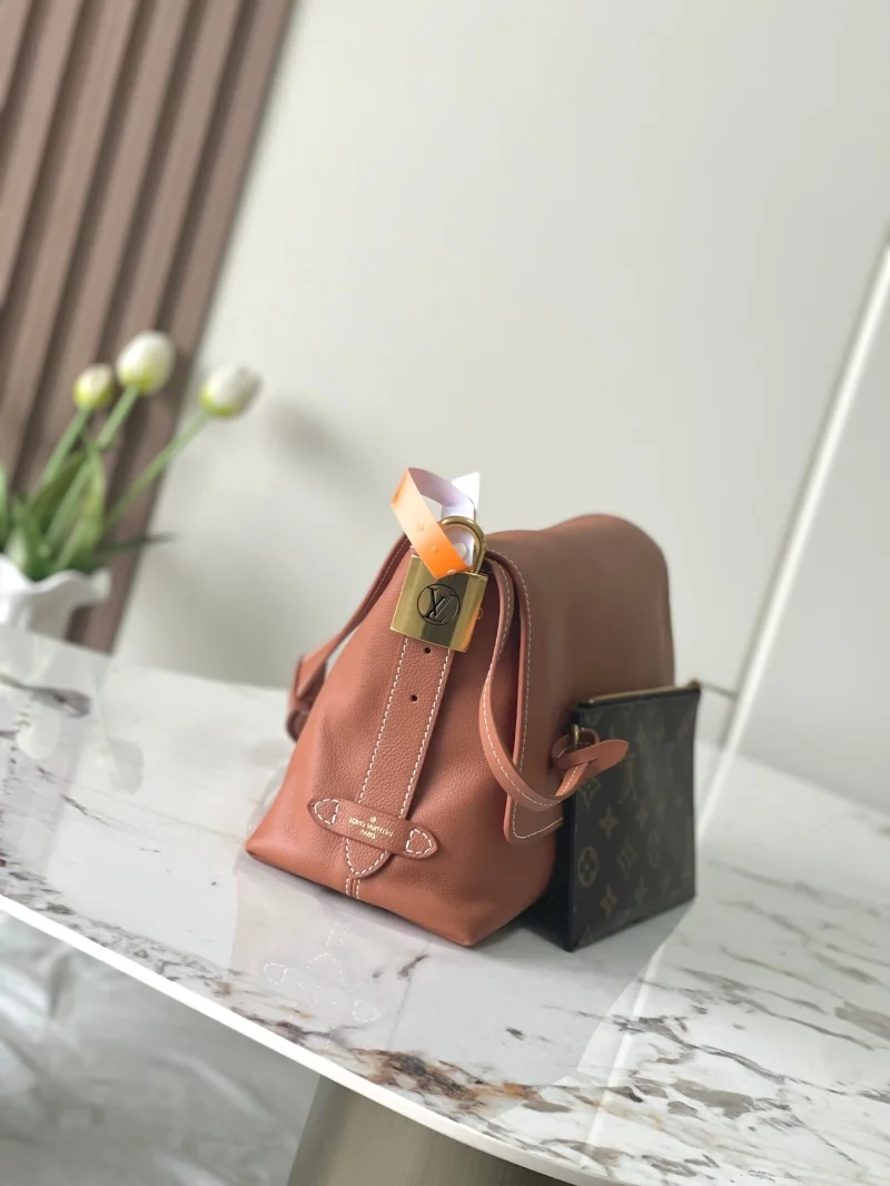 WrinkleFree Louis Vuitton Satchel Bags 38849