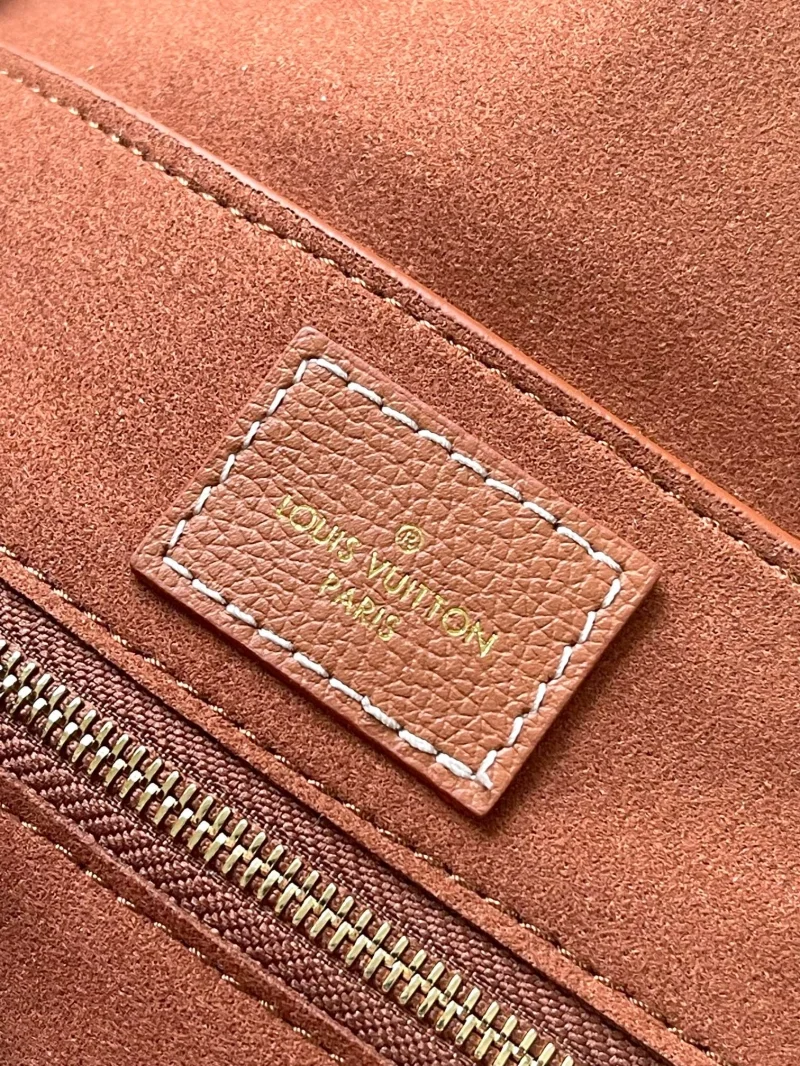 WrinkleFree Louis Vuitton Satchel Bags 38849