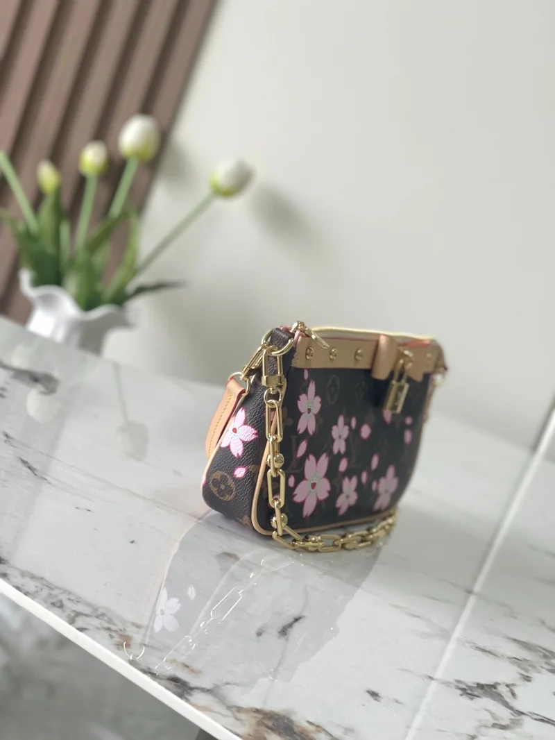 Louis Vuitton Satchel Bags TechFriendly 37598