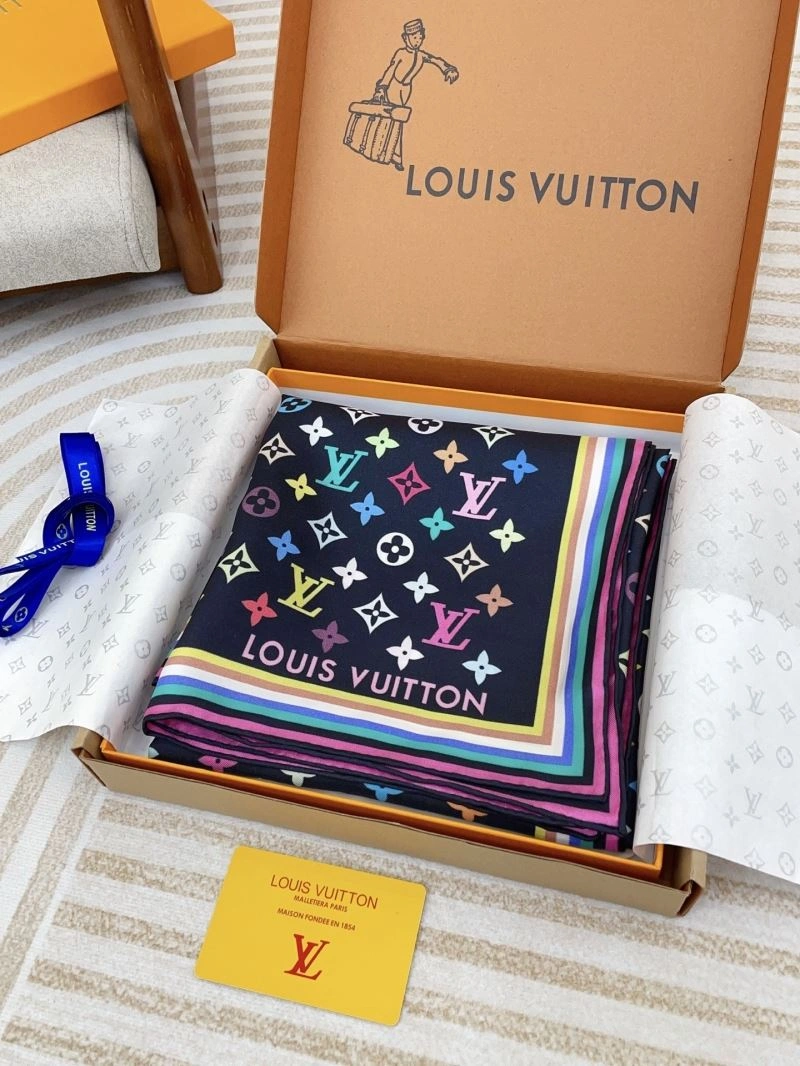 Bold Louis Vuitton Scarf 270637