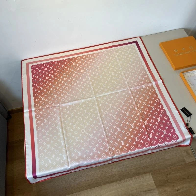 Louis Vuitton Scarf Tailored 270610