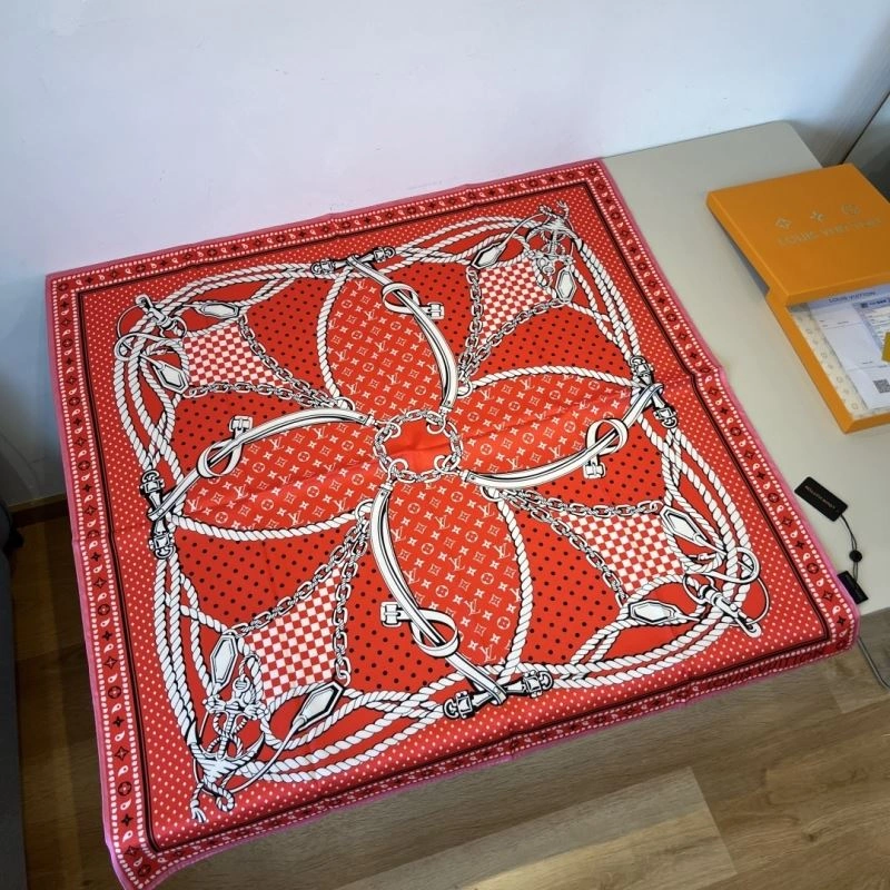 Elegant Louis Vuitton Scarf 270613