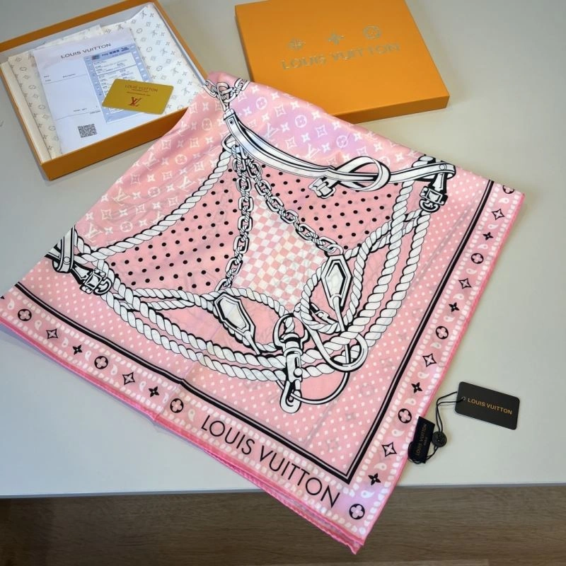Lightweight Louis Vuitton Scarf 270627