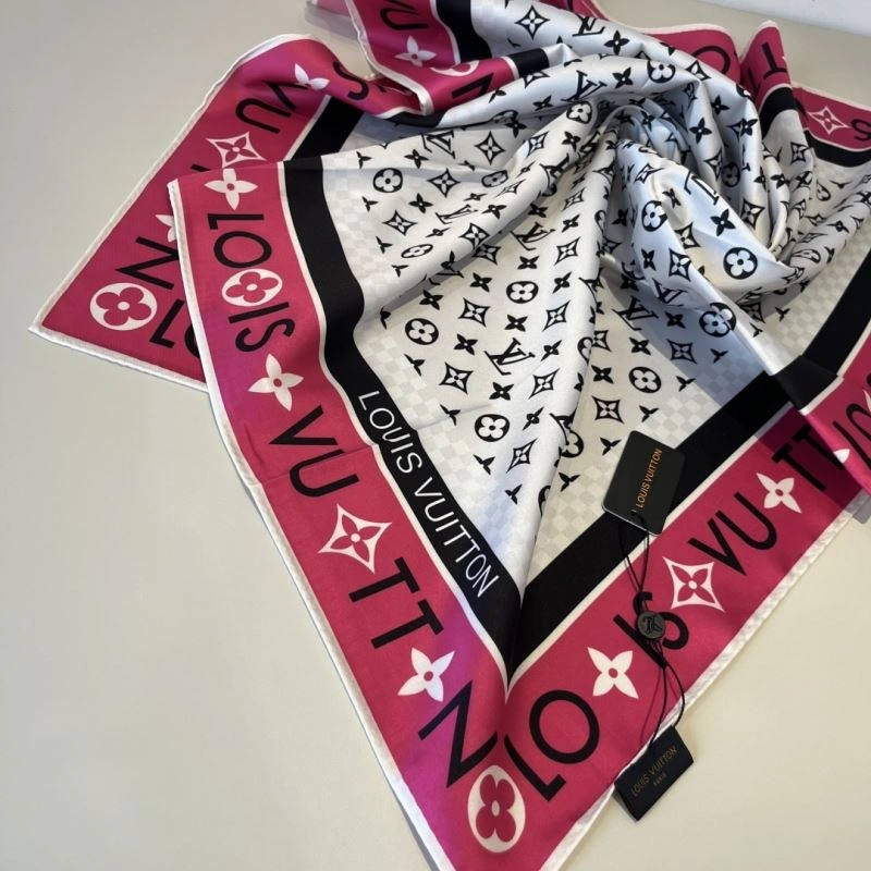 Snug Louis Vuitton Scarf 270625