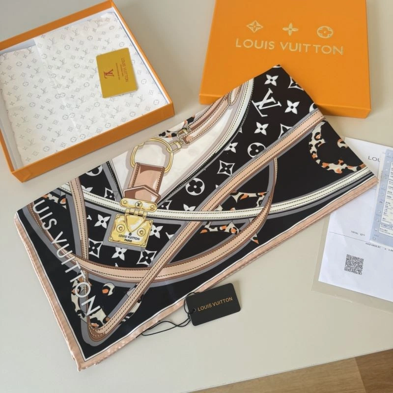 Minimalist Louis Vuitton Scarf 270622