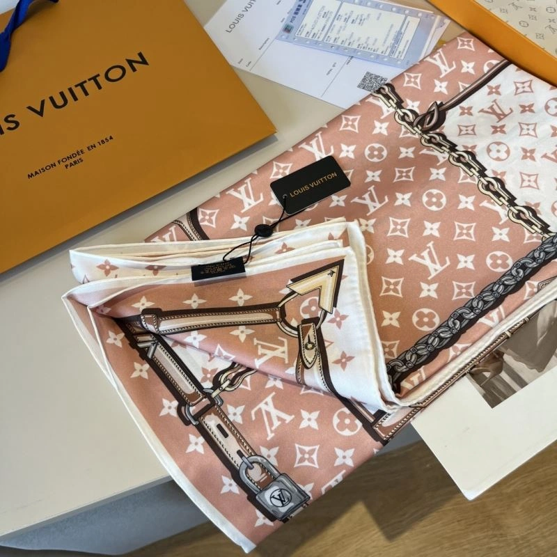 Louis Vuitton Scarf Practical 270614