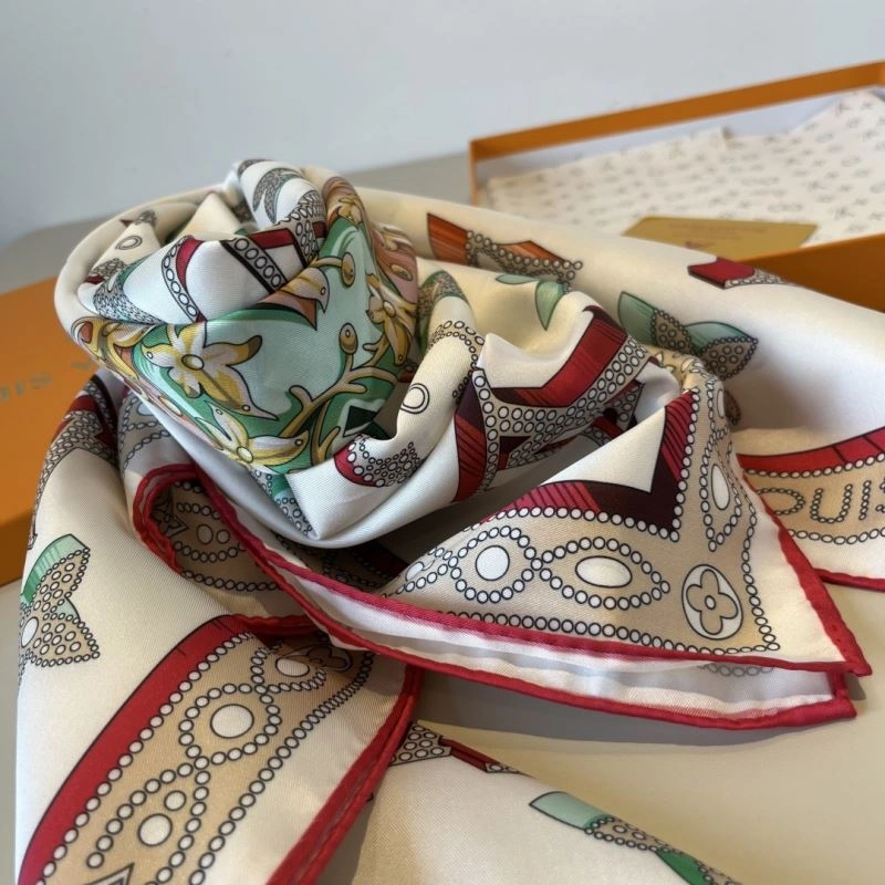 Louis Vuitton Scarf Chic 270602