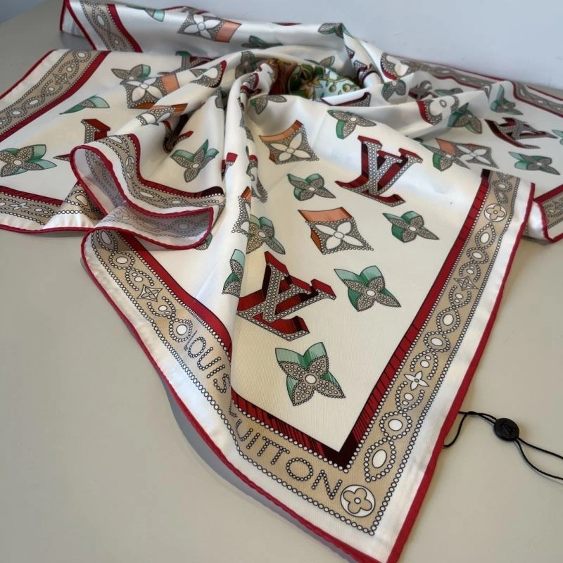 Louis Vuitton Scarf Chic 270602