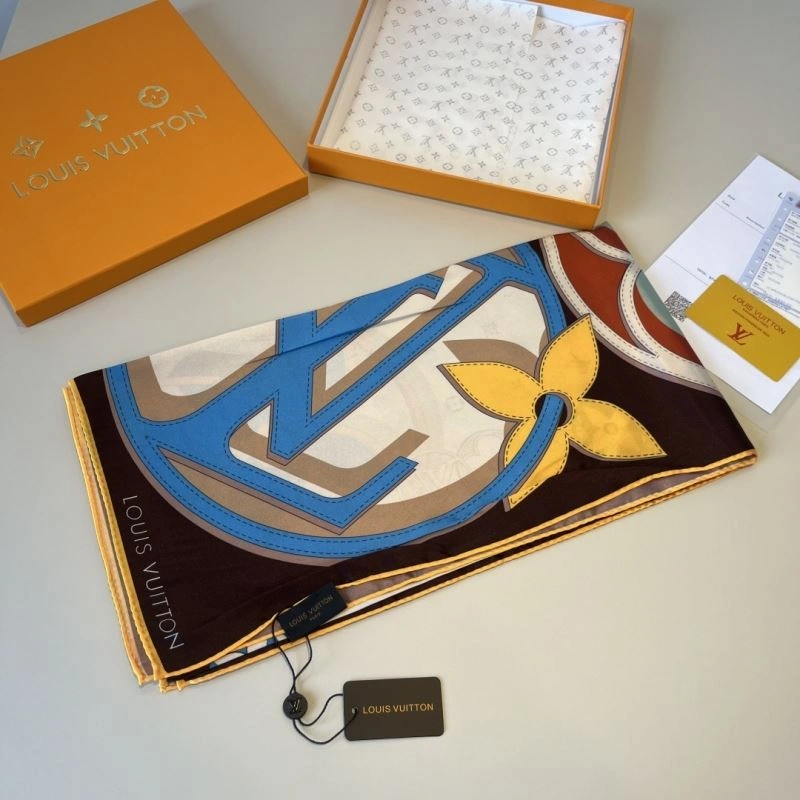 Louis Vuitton Scarf Functional 270595