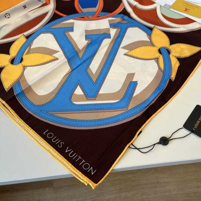Louis Vuitton Scarf Functional 270595