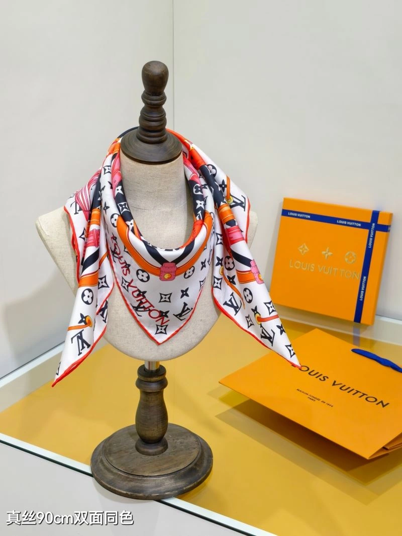 Versatile Louis Vuitton Scarf 270580