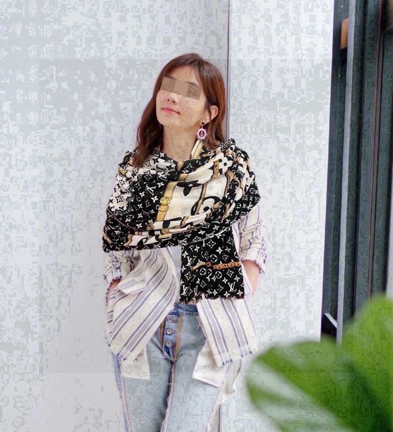 Youthful Louis Vuitton Scarf 270945