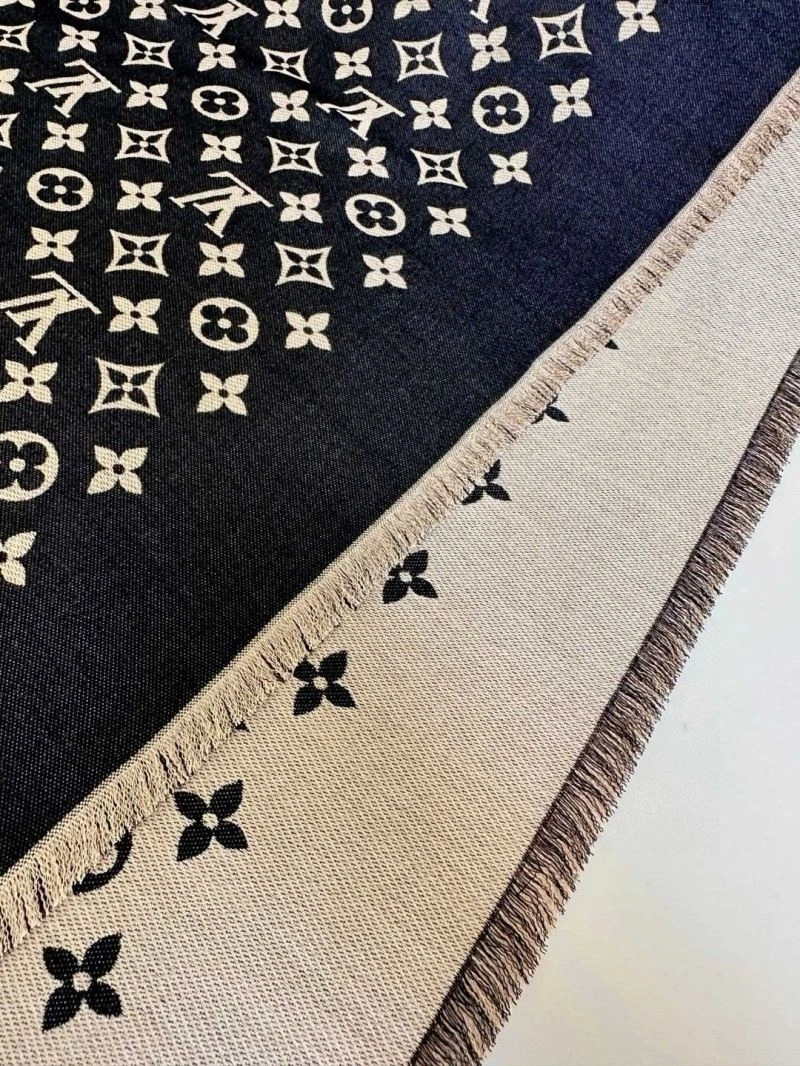 Durable Louis Vuitton Scarf 270944