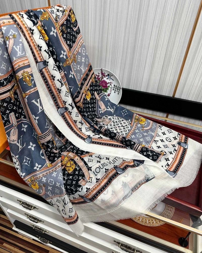 Louis Vuitton Scarf Premium 270940
