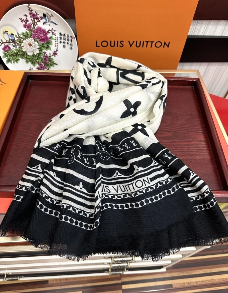 MoistureWicking Louis Vuitton Scarf 270946