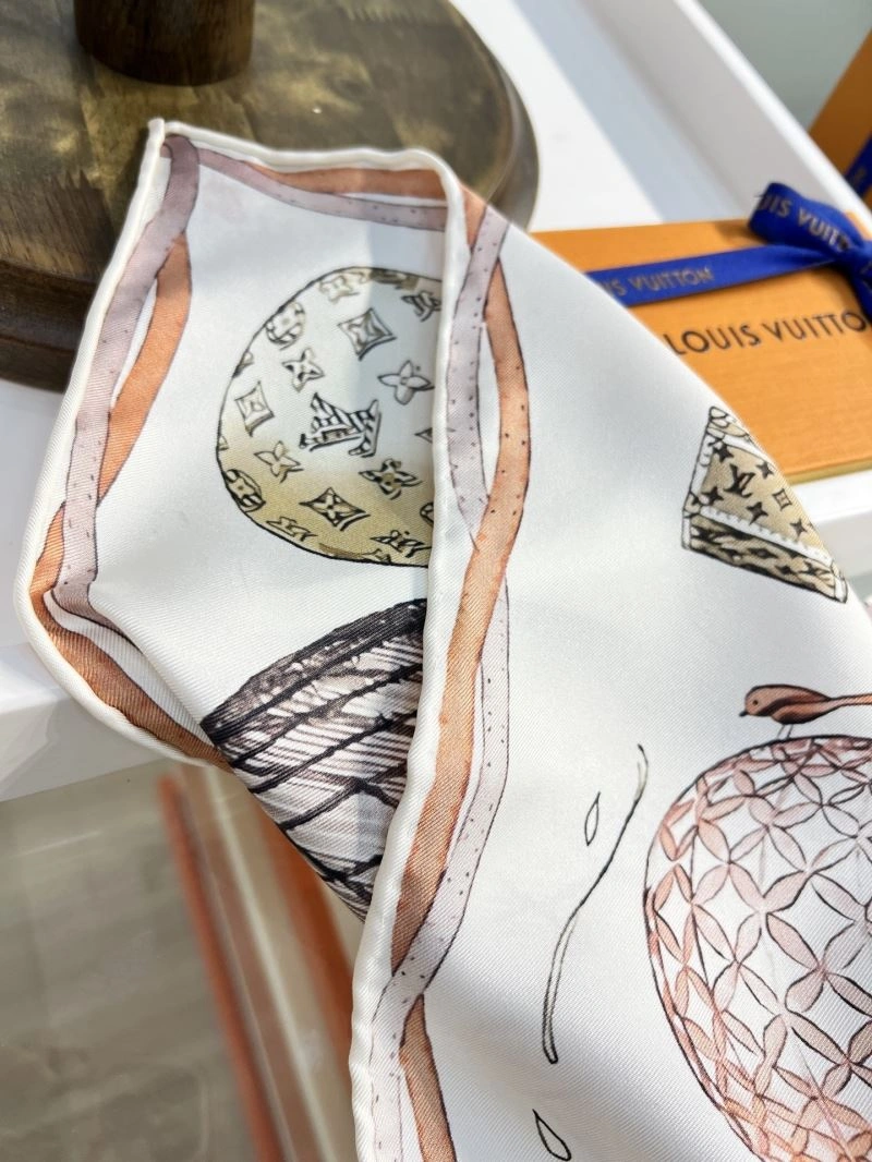 Louis Vuitton Scarf Practical 270937