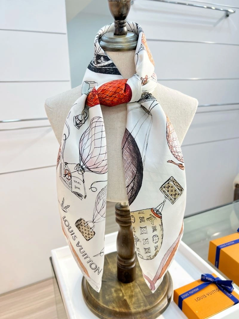 Louis Vuitton Scarf Practical 270937