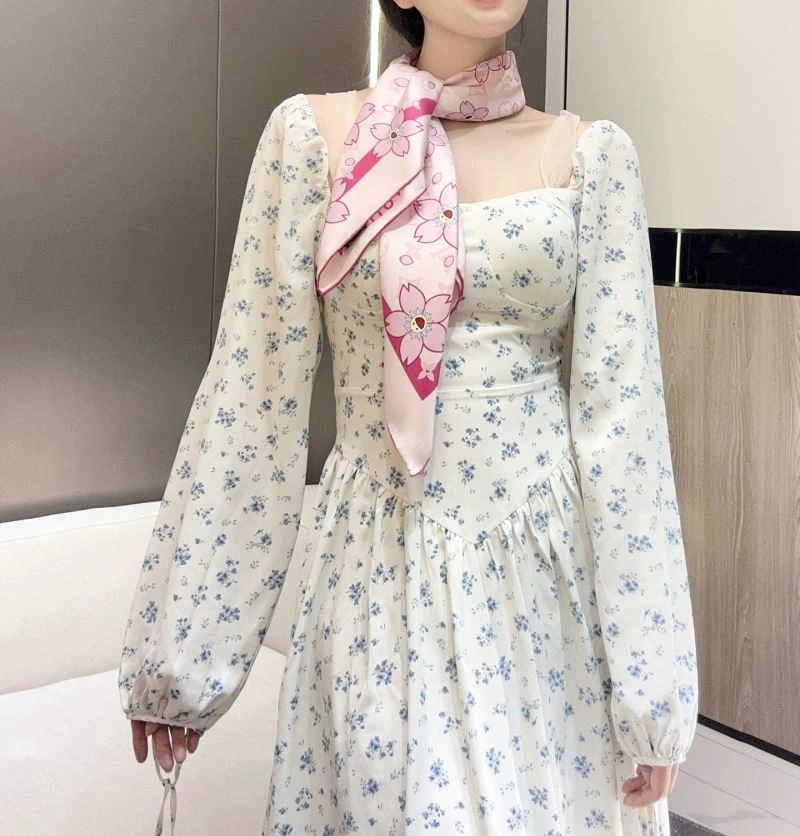 Louis Vuitton Scarf Effortless 270913