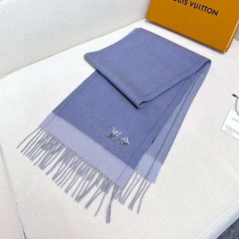 EyeCatching Louis Vuitton Scarf 270922