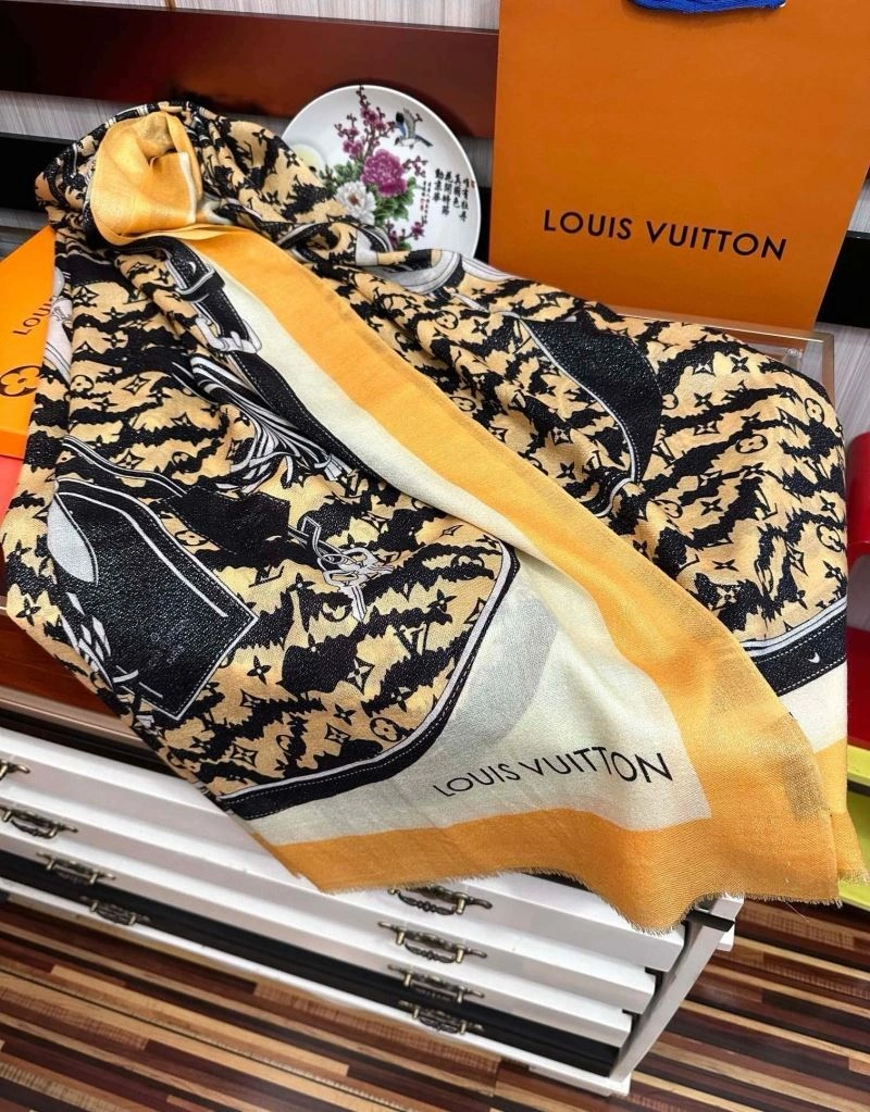 Louis Vuitton Scarf FreshLook 270918