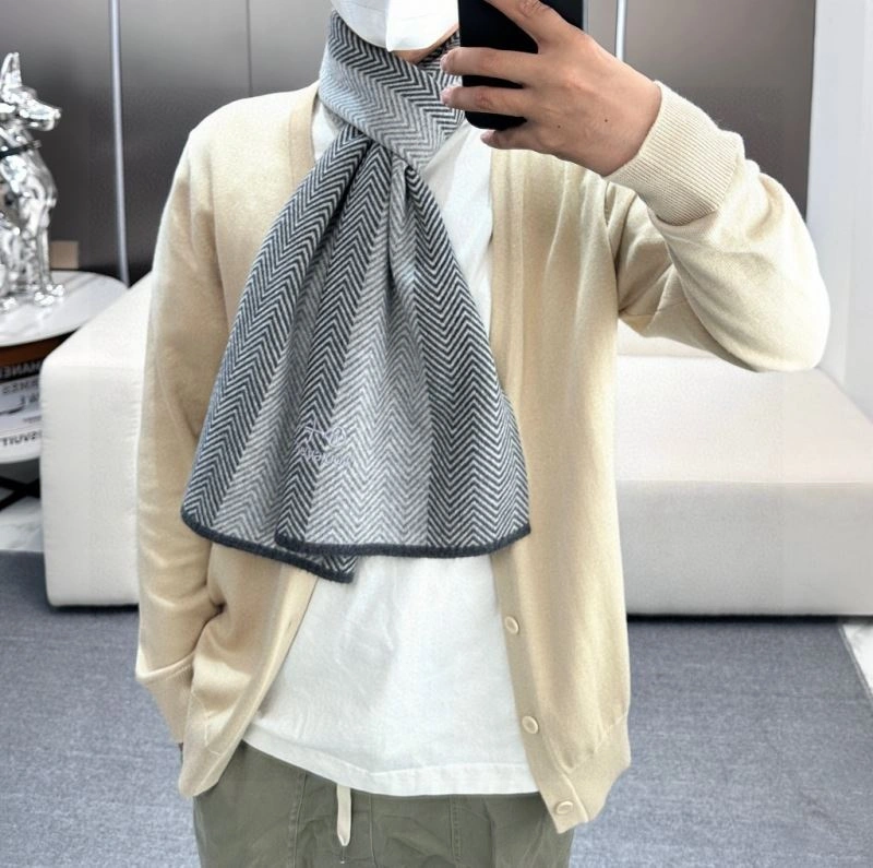 Louis Vuitton Scarf Affordable 270914