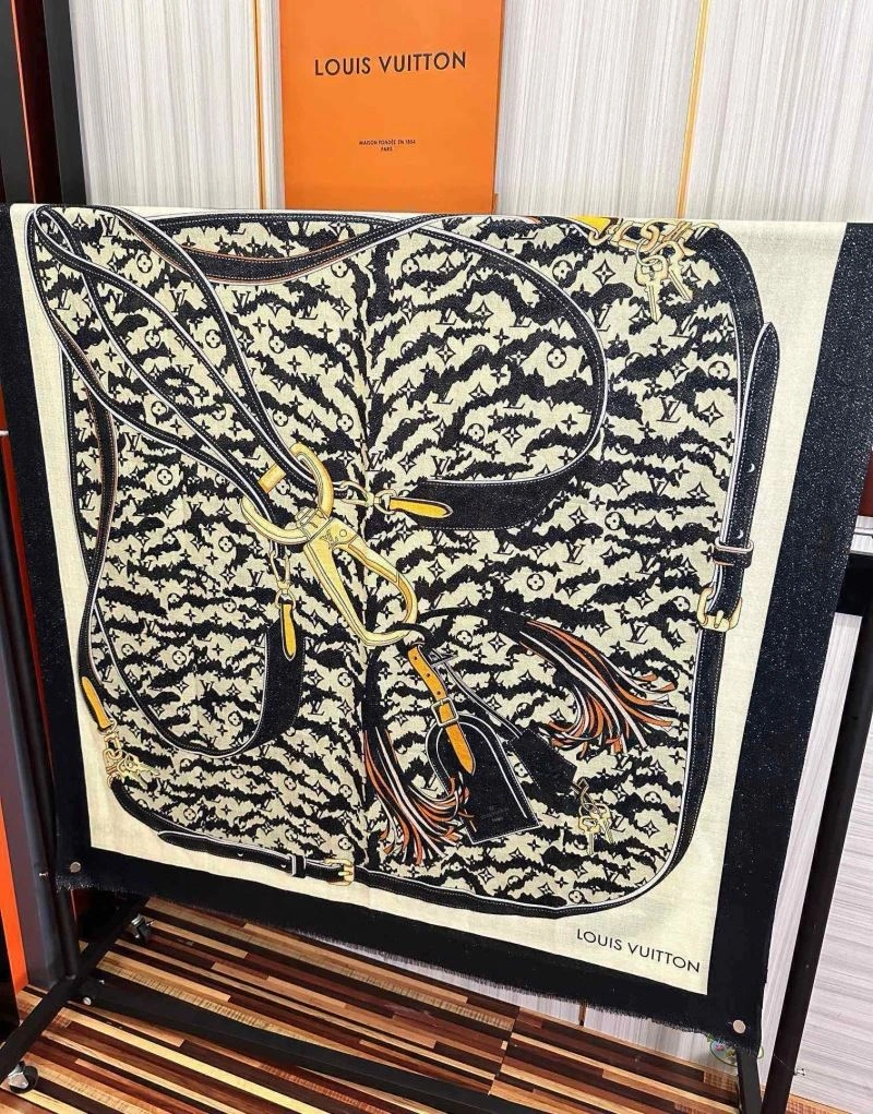Louis Vuitton Scarf MultiPurpose 270930