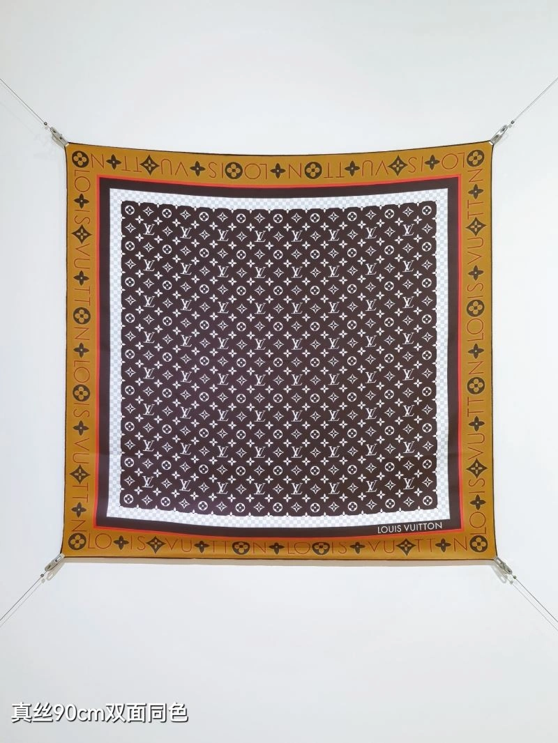Contemporary Louis Vuitton Scarf 270921