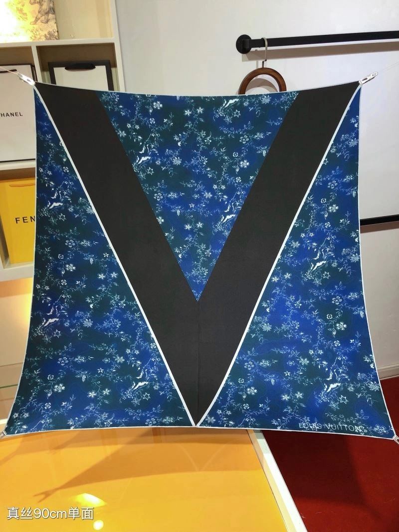 Louis Vuitton Scarf UrbanChic 270910
