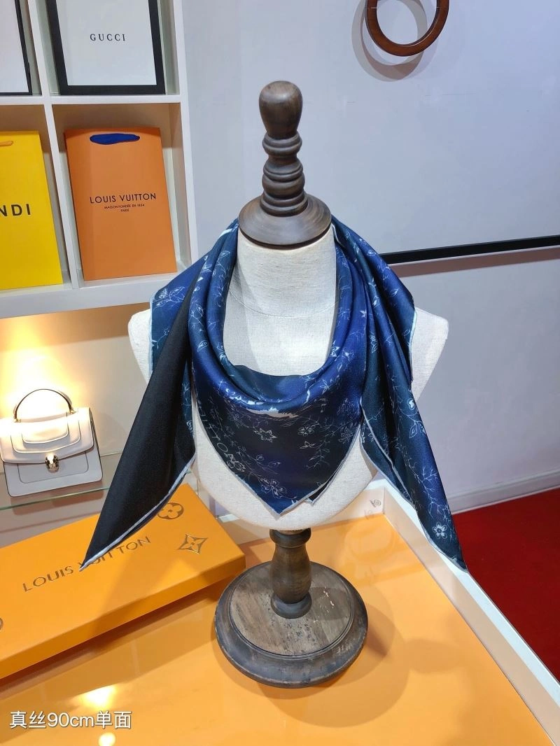 Louis Vuitton Scarf UrbanChic 270910