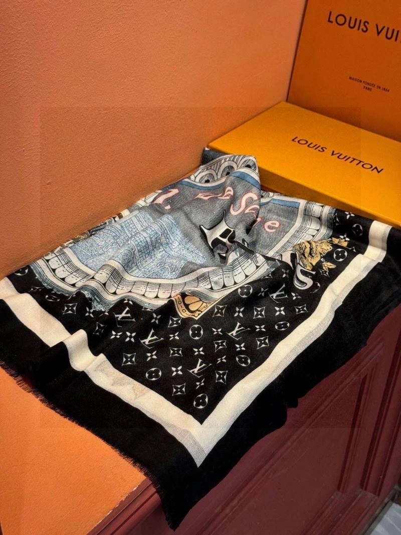 Flexible Louis Vuitton Scarf 270899