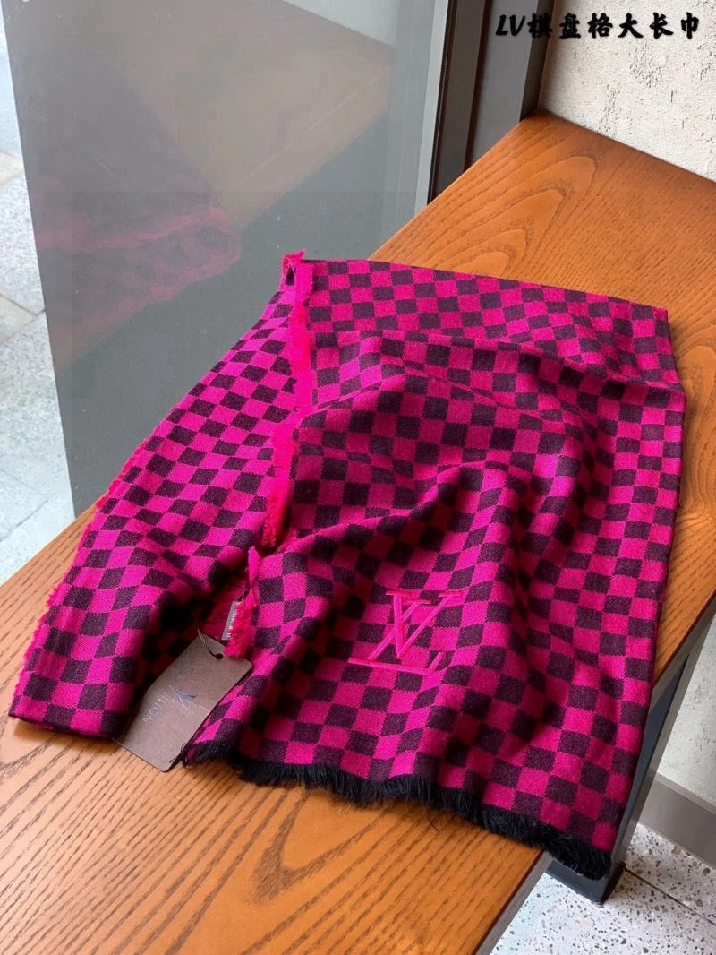 Casual Louis Vuitton Scarf 270895
