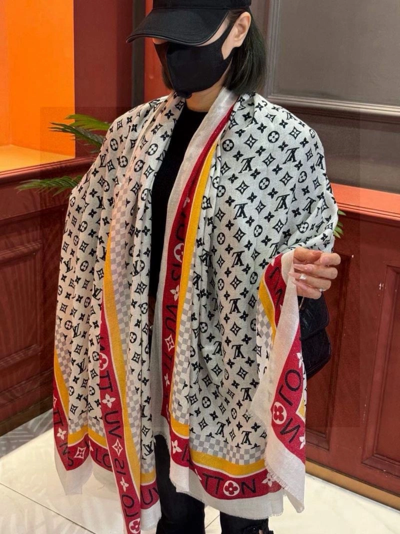 Louis Vuitton Scarf FreshLook 270894