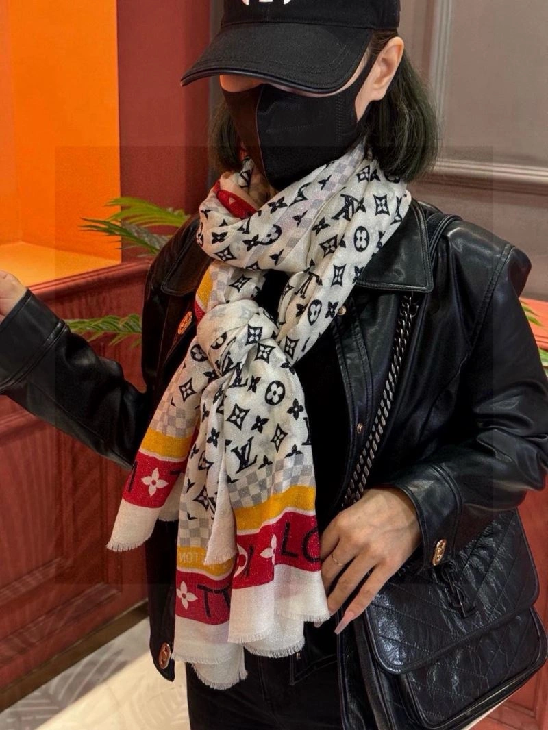 Louis Vuitton Scarf FreshLook 270894
