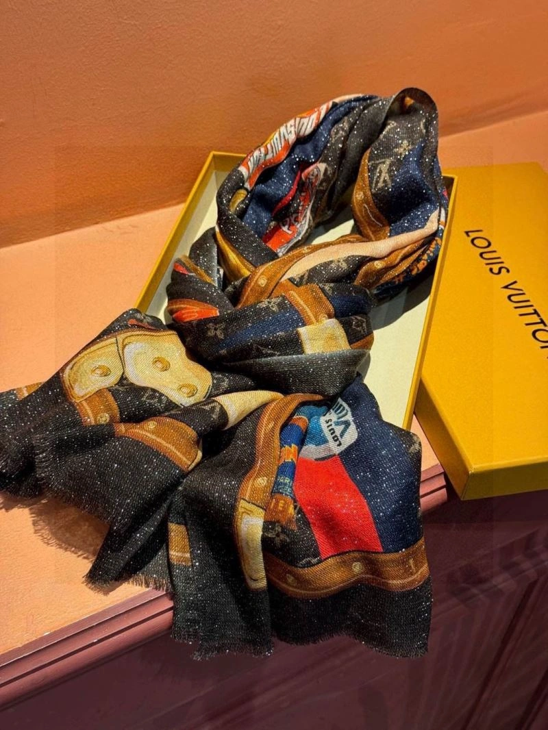 EyeCatching Louis Vuitton Scarf 270893
