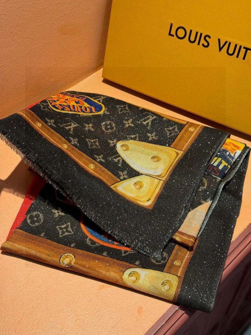 EyeCatching Louis Vuitton Scarf 270893