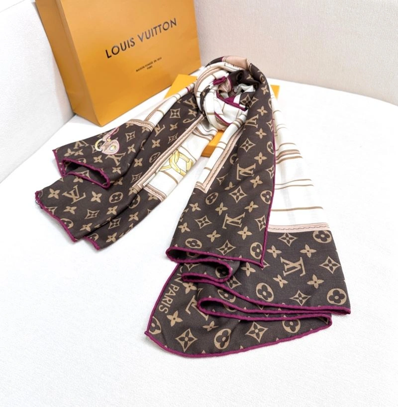 UrbanChic Louis Vuitton Scarf 270884